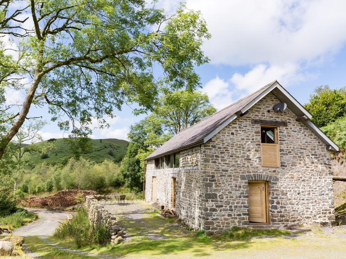 Red Kite Barn - Charming Boutique Barn Conversion Newbridge on Wye Экстерьер фото